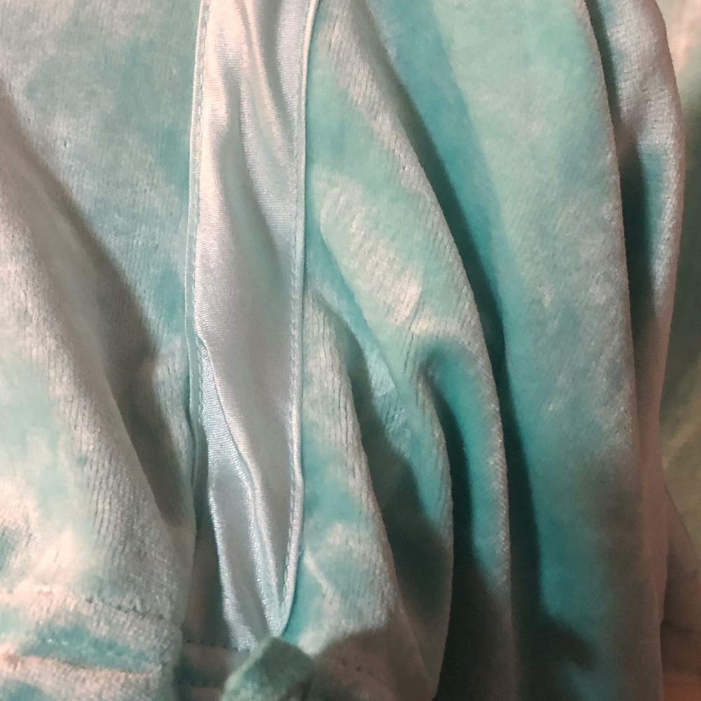 J LO sweatpants - Picture 5 of 13
